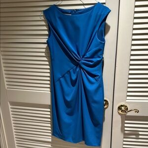 Elegant Blue Sleeveless Dress